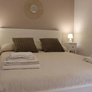 tulip-rooms.sicilyhotelsitaly.net/